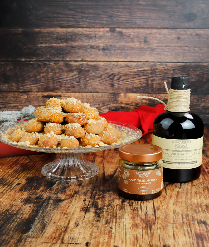 Greek Honey Biscuits "Melomakarona"